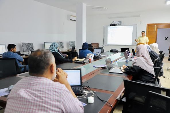 الدورة التأسيسية لبرنامج SPSS ( المستوى الثاني ) width=